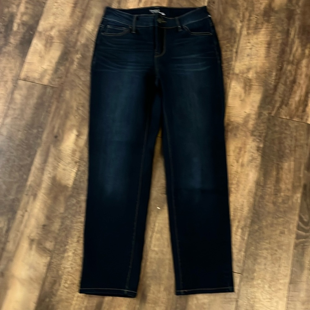 Time & Tru jeans